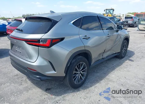 2024 Lexus Nx 250 z USA, uszkodzony, nr VIN 2T2ADCAZ9RC009348